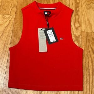 Tommy Hilfiger Bright Red Sleeveless Cropped Tank size xs/tp/xp